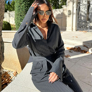 Completo Casual a Due Pezzi con Bottoni Grigio Scuro a Righe, Set con Pantaloni a Gamba Larga e Camicia per <span class=keywords><strong>Donna</strong></span> - Product Image 3