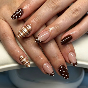 Offre Spéciale : Kit de Faux Ongles à Presser pour l'Automne – Motif Pois, French Manucure, Couleur Unie Luxe, Élégant Motif Écossais, Embouts d'Ongles Artistiques - Product Image 1