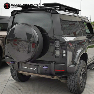 Kit carrosserie OCTA complet pour l'amélioration extérieure du nouveau Defender 90, comprenant pare-chocs avant et <span class=keywords><strong>arrière</strong></span> légers de qualité automobile et passages de roue larges. - Product Image 3