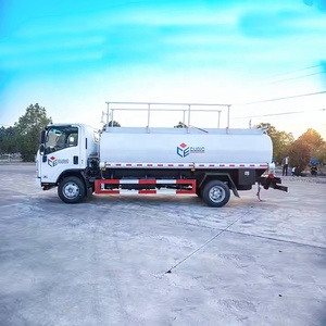 Camion de ravitaillement d'avions diesel 4x2 4x4 LHD RHD personnalisable Isuzu 6m³ 6cbm 6000L 6 tonnes pour ravitaillement d'hélicoptères - Product Image 4