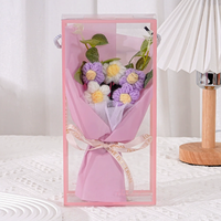 TC Best-seller : Ensemble de fleurs en laine avec boîte cadeau en PVC, cadeau pour la fête des mères, bouquet de fleurs tricotées fait main, 5 pièces, décoration d'anniversaire