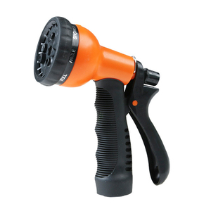 Rociador de Agua de 8 Modos Naranja y Negro, con Ángulo de Rociado Plano y Cono Central Completo, para Regar Plantas, Lavar Autos y Mascotas - Product Image 1