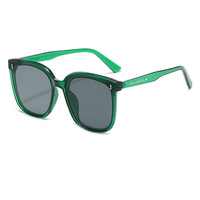 Lunettes de soleil pour femmes HD 2024 New Women's Fashion Sunscreen Slimming Women's Frame Lunettes de soleil pour hommes finis