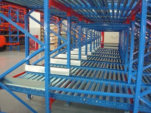 Riel de estantería de flujo de paleta de acero Estantería de gravedad Estantes de flujo de paleta Estante de flujo automático de gravedad de almacén - Product Image 5