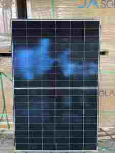 Panel Solar JA Solar de Alta Eficiencia JAM54D40-450/LB 440W-460W, Monocristalino de Media Celda con Marco Negro, Fotovoltaico - Product Image 3