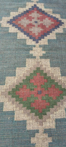 Tapis artisanal en laine et jute turquoise, motif tribal géométrique, pour salon, chambre, style bohème, ferme, rustique, décoration de sol. - Product Image 2