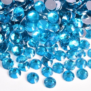 Oleeya Vente en gros de strass en résine non thermocollants, couleurs vives, 6mm, avec base en gelée, base argentée, base TRN, pour artisanat et bricolage - Product Image 5
