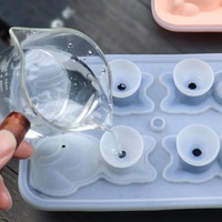 Moule à glaçons en silicone de qualité alimentaire à 4 cavités, moule à glaçons en silicone en forme de chat pour whisky et boissons