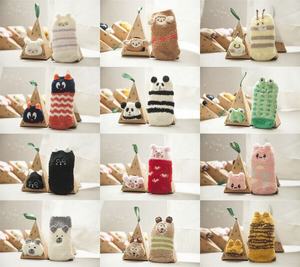 XIANGHUI venta al por mayor comercio exterior japonés niños lindo Coral polar bebé piso <span class=keywords><strong>calcetines</strong></span> suela antideslizante regalo bebé piso <span class=keywords><strong>Calcetines</strong></span> - Product Image 6