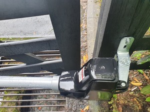 Lockmaster LM601 Ouvreur de <span class=keywords><strong>portail</strong></span> pivotant à Autogate à usage intensif Bras unique Design moderne pour villas - Product Image 3