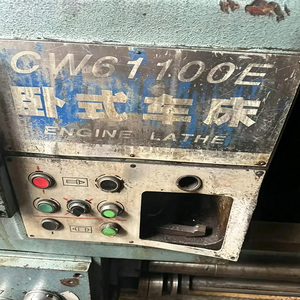 Tour à métaux manuel d'occasion avec kit d'outils complet et peu d'heures de fonctionnement - Product Image 5