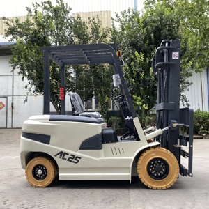 Montacargas Eléctrico de Alta Calidad con Ruedas Grandes, de 1t, 3t, 4t y 5t, con Batería, Manual, con Contrapeso - Product Image 3