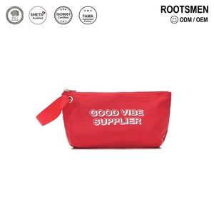 Pochette de voyage portable, légère, pliable, résistante à l'eau, en nylon, élégante, avec fermeture ouverte, à suspendre pour les déplacements - Product Image 1