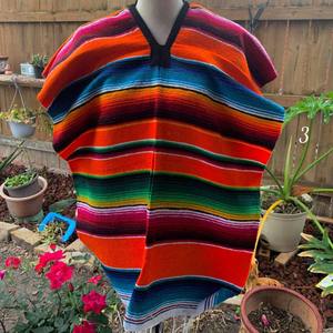 Chal Mexicano de Poliéster con Borlas, Diseño Jacquard Arcoíris Multicolor para Adultos, 70*175cm - Product Image 4