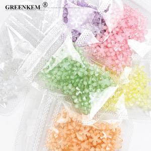 2025ホットステレオクリスタル樹脂5枚の花びら花手作りネイルジュエリーキラキラ平底3Dアクリルネイルフラワーチャーム - Product Image 5