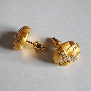 CUSTOM SILVER 10K/14K GOLD PLATED SOLID GOLD LAB GROWN DIAMOND ZICON ENGAGEMENT CLUSTER EARRING UNISEX CUTE ANNIVERSARY PARTY - Product Image 3