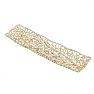 Venta al por mayor de lujo decorativo diseño de coral Decoración de mesa artesanía oro metal plato de fruta cuenco - Product Image 1