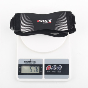 Attelle de genou réglable pour soulager la douleur, support rotulien stabilisateur pour la course et le basketball - Product Image 1