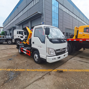 Mini camion poubelle 4CBM FOTON Forland avec bras hydraulique pour ramassage des déchets - Product Image 2
