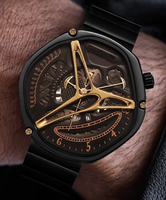 Montres en acier étanches avec cadran squelette et calendrier, mouvement japonais similaire, conception d'usine et personnalisation par lots pour la marque des clients