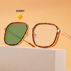 Occhiali da <span class=keywords><strong>Sole</strong></span> Partagas per Uomo, Design Personalizzato, Lenti Fotocromatiche Quadrate, Protezione Anti Luce Blu e UV400 - Product Image 2