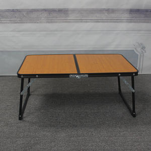 <span class=keywords><strong>Table</strong></span> pliante portable mini pour l'extérieur, base trépied, design moderne, aluminium, <span class=keywords><strong>4</strong></span> <span class=keywords><strong>places</strong></span>, mobilier de <span class=keywords><strong>camping</strong></span> pour parcs et campings - Product Image 1