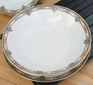 Service de vaisselle en porcelaine fine, élégant, blanc, pour restaurant, hôtel, maison, cuisine, salle à manger - Product Image 2