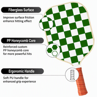 Raquette de pickleball d'entraînement de haute qualité conforme aux normes USAPA |   Raquette en fibre de verre avec noyau en nid d'abeille PP de 13 mm, poignée ergonomique antidérapante 4