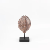 Sculpture décorative en résine imitation écaille de tortue avec base en métal, ornement de table vintage, décoration pour la maison, salon