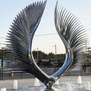 Hot popolare grande arte del metallo moderno angelo ala statua a grandezza naturale esposizione esterna cantiere in acciaio inox lucido giardino scultura