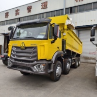 Nouveau prix usine HOWO Sinotruck Camion benne 8X4, Camion benne basculante 40-60 tonnes, 12 pneus, Camion benne poids lourd