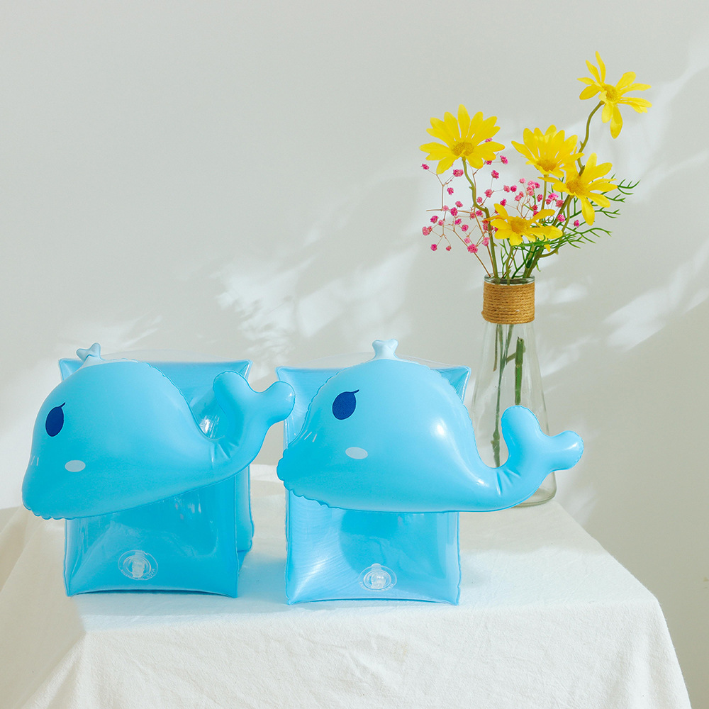 Brazaletes de ballena azul (un par)