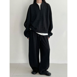 Ensemble décontracté pour femme en deux pièces, sweat-shirt ample de style Old Money en molleton brossé + pantalon scimitar, nouvelle collection automne/hiver - Product Image 3