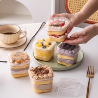 Boîte en plastique transparente jetable de qualité alimentaire pour emballage de tranches de gâteau et de desserts - Boîte à gâteau transparente et récipient à pâtisserie avec couvercle