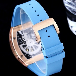 Top Luxury Men's Moissanite Inlaid Watch Sapphire <b>Mirror</b> Rubber Strap Designer Watch Wholesale - Product Image 6