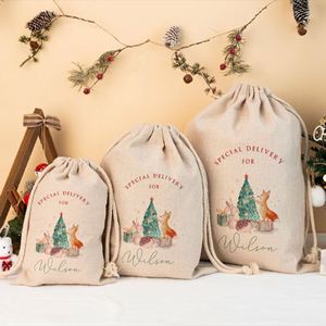Bolsa de Regalo Navideña Personalizada Ecológica y Duradera para Niños, Saco de Santa Personalizado, Bolsa de Lino y Algodón con Cordón para Fiestas Familiares - Product Image 4