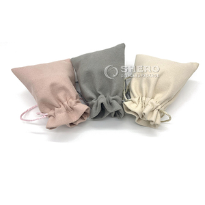 Pochette à cordon pour bijoux, sac de rangement rectangulaire, taille unique, pochettes en microfibre pour l'emballage et la présentation de bijoux - Product Image 3