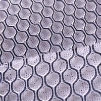 Tissu en maille 3D respirant et lavable en polyester HH-010 pour matériaux de soutien-gorge