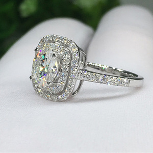 Anello di Diamanti F979 in Oro Bianco, Taglio Brillante Naturale Rotondo, Colore D, Gioiello da Donna per Fidanzamento - Product Image 3