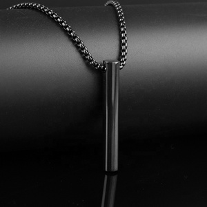 Colliers personnalisés avec nom pour femmes, colliers avec initiales en forme de barre, bijoux en acier inoxydable, cadeau personnalisé pour un anniversaire - Product Image 2
