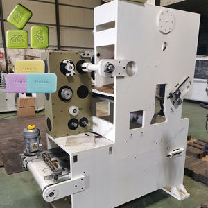 Máquina de prensado de jabón totalmente automática, equipo de impresión de jabón de tres piezas, montaje de línea de cosméticos esencial para un jabón eficiente - Product Image 2