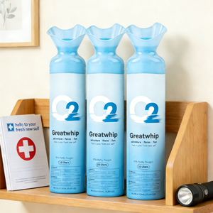 Bombola di Ossigeno Portatile da 10L di Grado Medico per Viaggi e Sport, Mini Cilindro di Ossigeno Leggero - Product Image 1