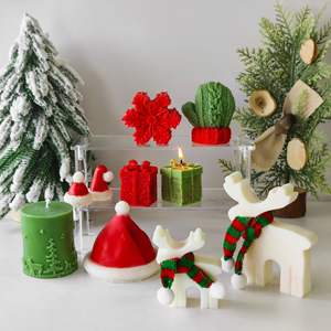 Moldes de Silicona para Jabón de Fácil Desmoldeo, Moldes para Velas con Forma de Árbol/Hombre de Jengibre/Reno, Moldes de Silicona para Hacer Velas Navideñas Hechas a Mano - Product Image 1