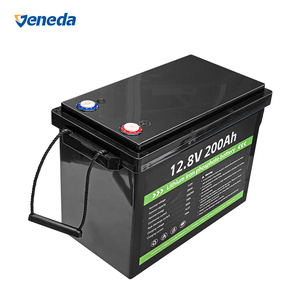 Batterie 12,8 V 200 Ah à décharge profonde au lithium fer phosphate pour station d'alimentation de secours solaire, marine et domestique OEM 12,8 V 200 Ah - Product Image 4