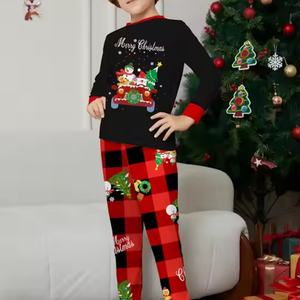 Pijamas Navideños Personalizados al por Mayor, Conjunto de Pijamas Rojos para el Hogar, Ropa de Dormir Navideña Familiar - Product Image 4