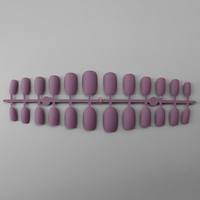 2023 échantillon gratuit 24 pièces/ensemble rond court couverture complète réutilisable faux ongles Art conseils artificiel conçu marque privée presse sur les ongles