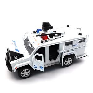 Jouets moulés sous pression 1:32, modèle de voiture, jouets pour enfants, voiture de <span class=keywords><strong>police</strong></span>, cadeaux, prix de gros - Product Image 2