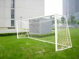 But de football portable pour enfants avec filet en acier et HDPE |   Montage rapide, taille réglementaire, durable, entraînement en plein air, blanc - Product Image 4