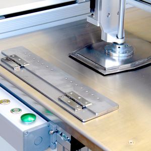 Máquina de Coser <span class=keywords><strong>Overlock</strong></span> SOMAX SM-21SM Automática de 4 y 6 Agujas para Tejidos de Punto, Línea <span class=keywords><strong>Recta</strong></span> y Línea Curva - Product Image 5