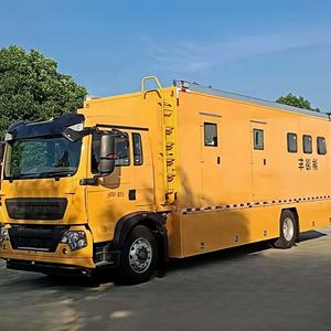 Camions lourds diesel à admission d'air froid pour la ville, 257KW 300KW, Mini-camion diesel automatique, Cabine de douche pour HOWO - Product Image 2